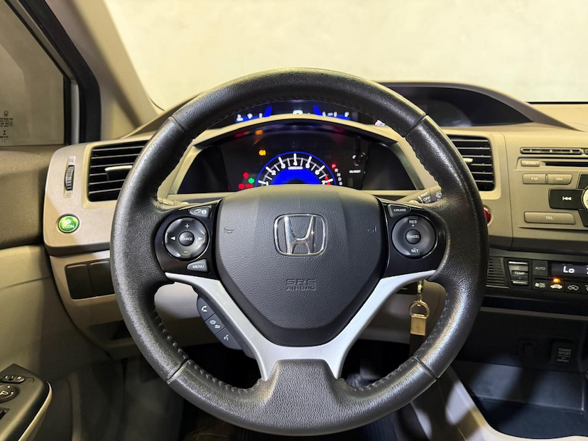 Foto do veículo HONDA CIVIC  LXR 2014 125.000 KM 79.900,00