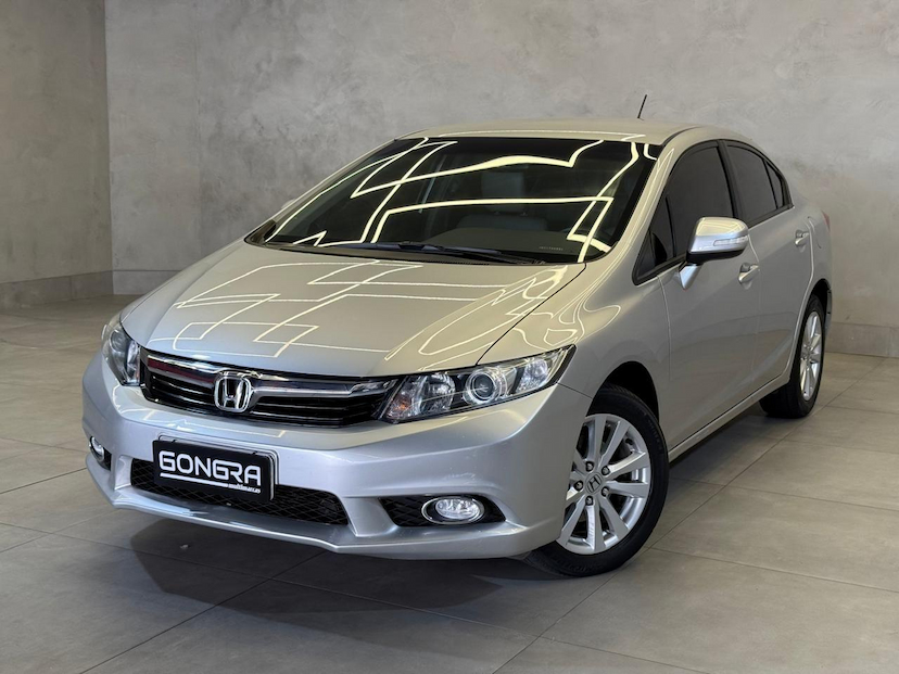 Foto do veículo HONDA CIVIC  LXR 2014 125.000 KM 79.900,00