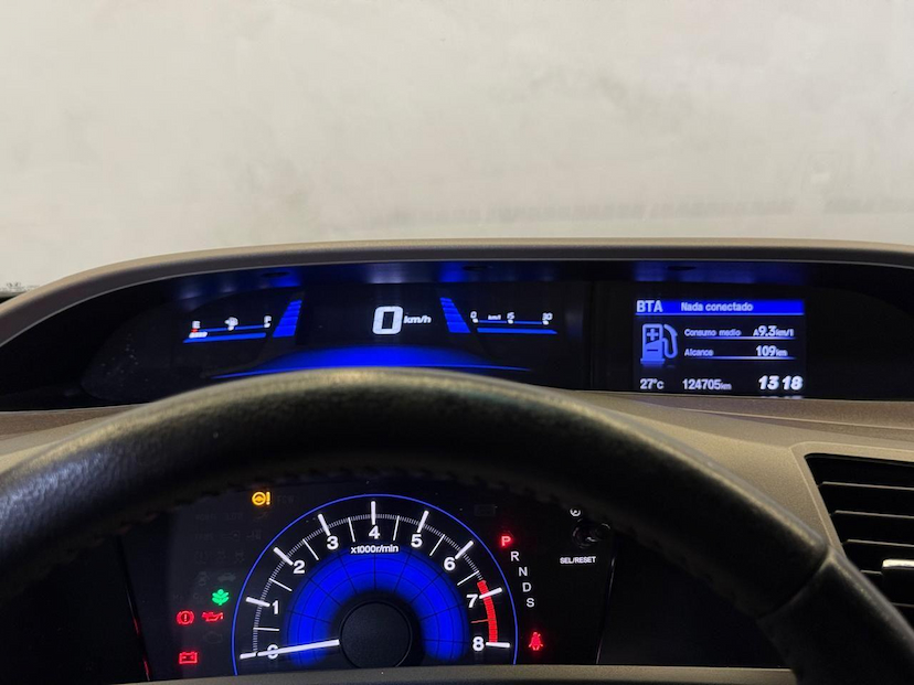 Foto do veículo HONDA CIVIC  LXR 2014 125.000 KM 79.900,00