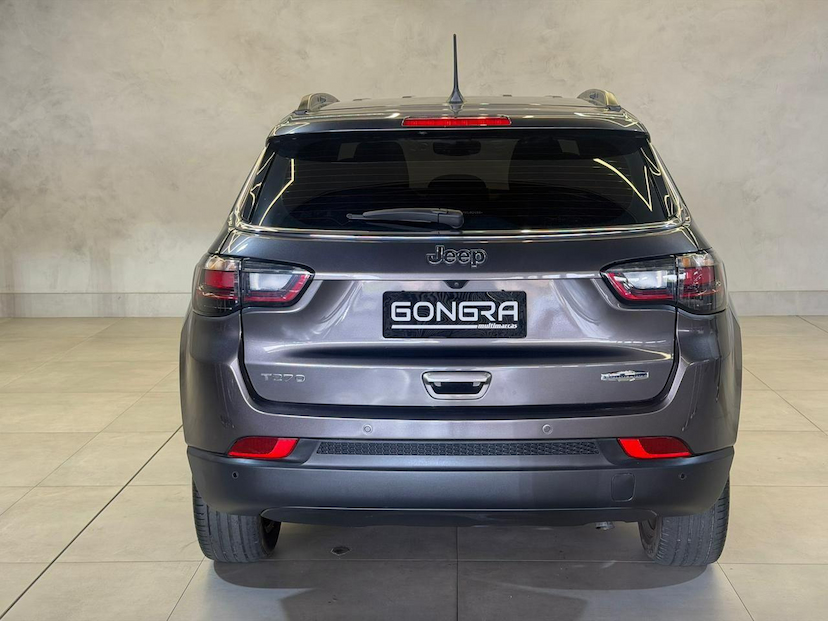 Foto do veículo JEEP COMPASS  LONG. T270 1.3 TB 4X2 FLEX AUT. 2023 38.037 KM 126.900,00