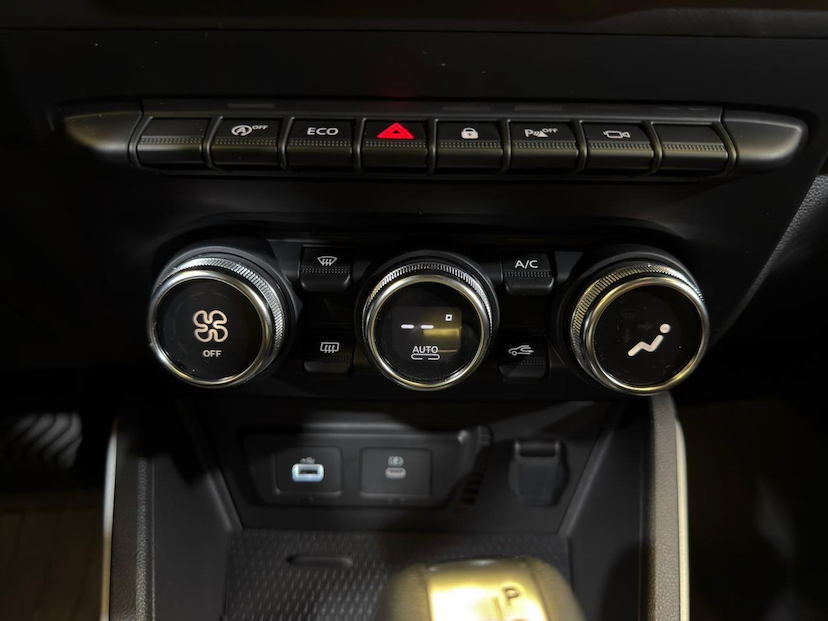 Foto do veículo RENAULT DUSTER  ICONIC PLUS 1.3 TB 16V FLEX AUT. 2026 8.300 KM 122.900,00