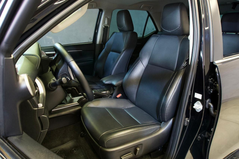 Foto do veículo TOYOTA HILUX  SW4 2.8 SRX 4X4 16V TURBO INTERCOOLER DIESEL 4P 2022 58.141 KM 302.900,00