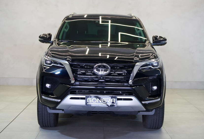 Foto do veículo TOYOTA HILUX  SW4 2.8 SRX 4X4 16V TURBO INTERCOOLER DIESEL 4P 2022 58.141 KM 302.900,00