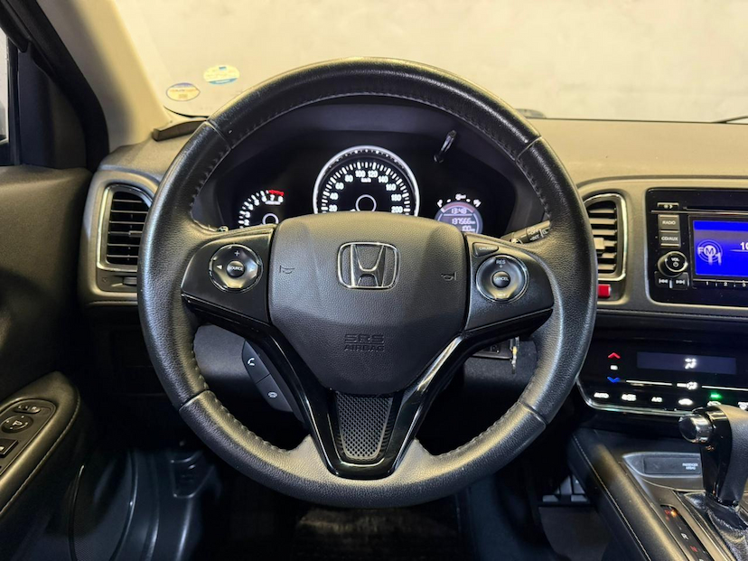 Foto do veículo HONDA HR-V HR-V EX CVT 2017 137.500 KM 88.900,00
