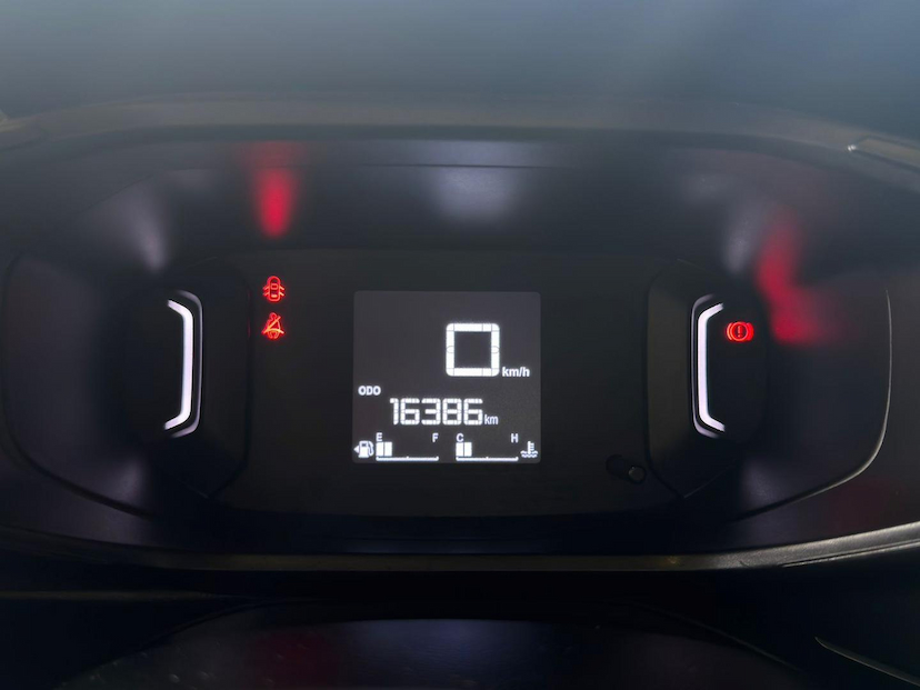 Foto do veículo CITROËN C3  LIVE PK 1.0 2024 16.325 KM 70.900,00