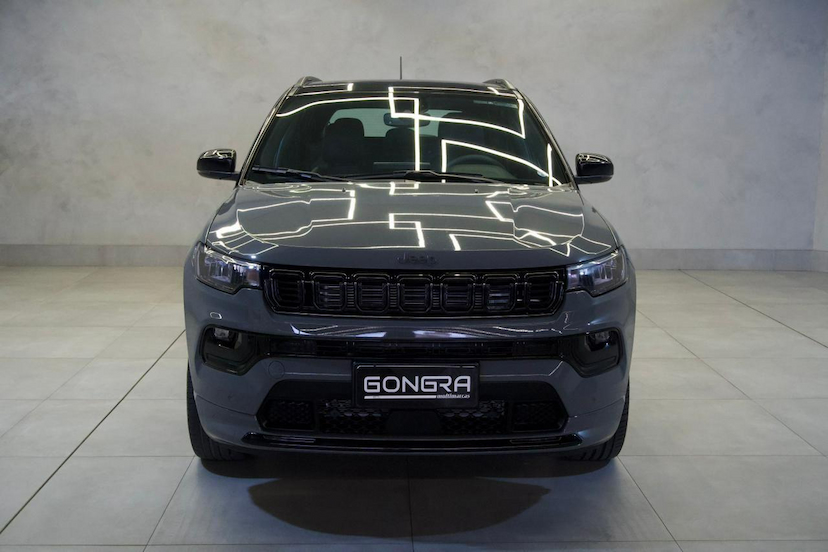 Foto do veículo JEEP COMPASS  BLACKHAWK 2025 6.952 KM 194.900,00