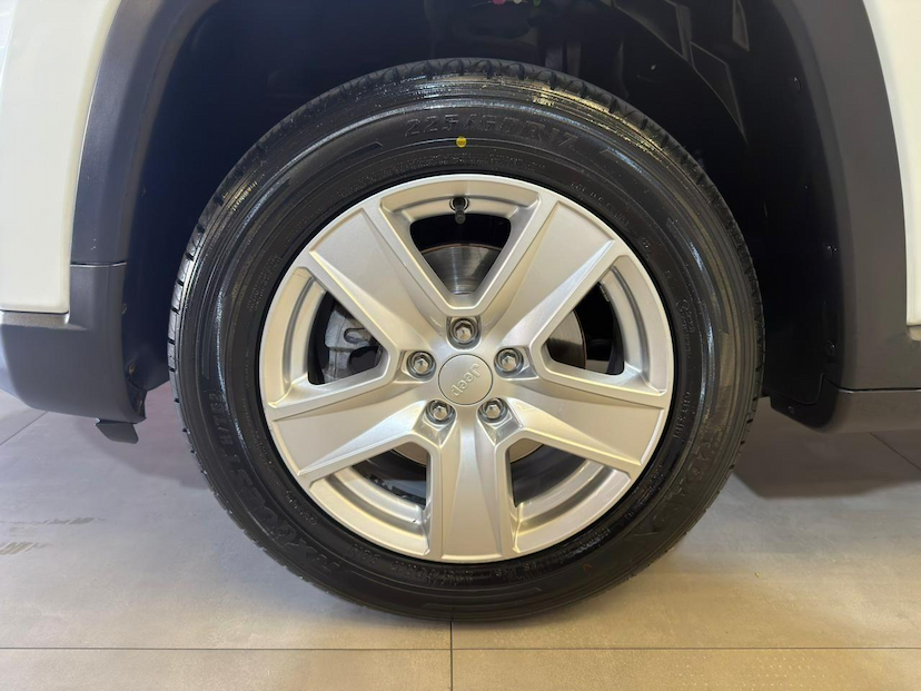 Foto do veículo JEEP COMPASS  SPORT TF 2022 85.887 KM 106.900,00