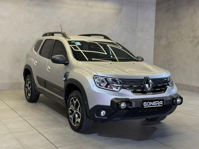 Foto do veículo RENAULT DUSTER  ICO16 CVT 2021 48.538 KM 92.900,00