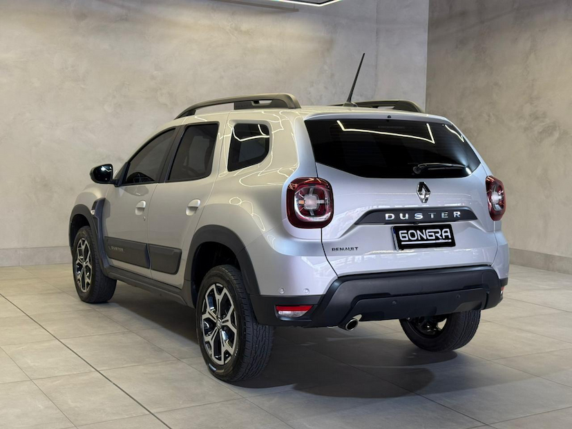 Foto do veículo RENAULT DUSTER  ICO16 CVT 2021 48.538 KM 92.900,00