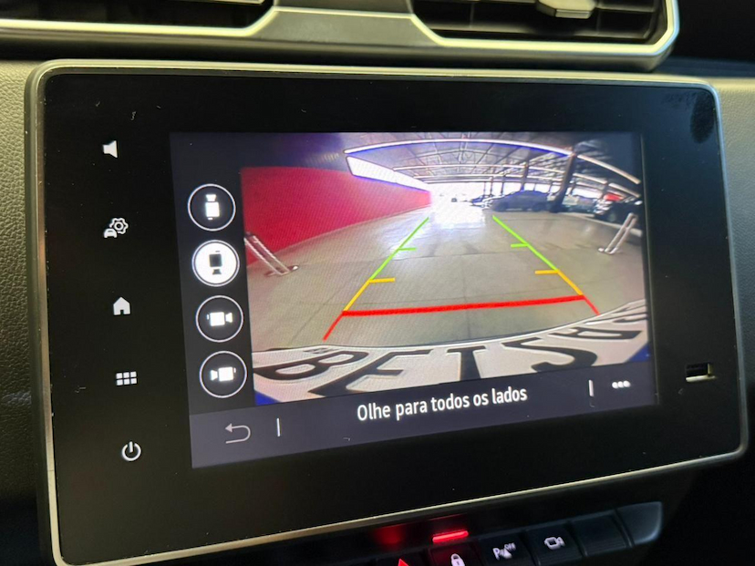 Foto do veículo RENAULT DUSTER  ICO16 CVT 2021 48.538 KM 92.900,00