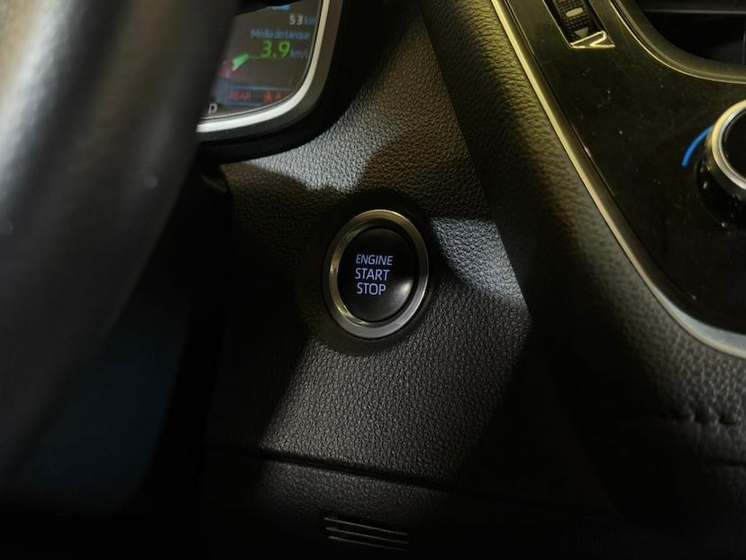 Foto do veículo TOYOTA COROLLA  XEI 20 2021 95.163 KM 116.900,00