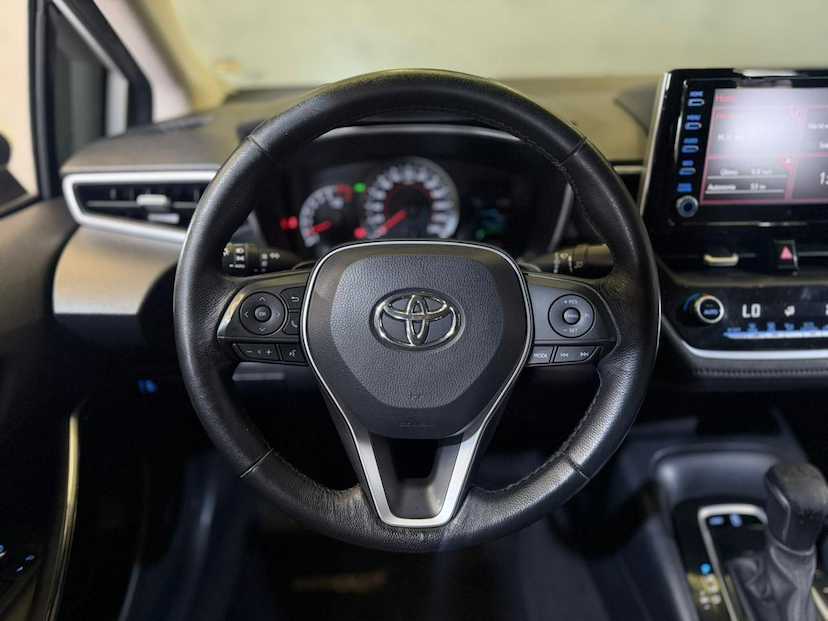 Foto do veículo TOYOTA COROLLA  XEI 20 2021 95.163 KM 116.900,00