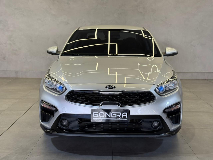 Foto do veículo KIA CERATO  FF SX2.0 AT 2020 85.588 KM 88.900,00