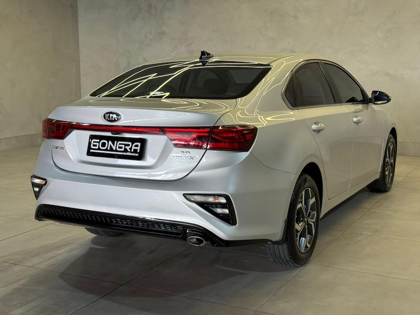 Foto do veículo KIA CERATO  FF SX2.0 AT 2020 85.588 KM 88.900,00