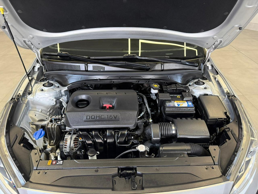 Foto do veículo KIA CERATO  FF SX2.0 AT 2020 85.588 KM 88.900,00