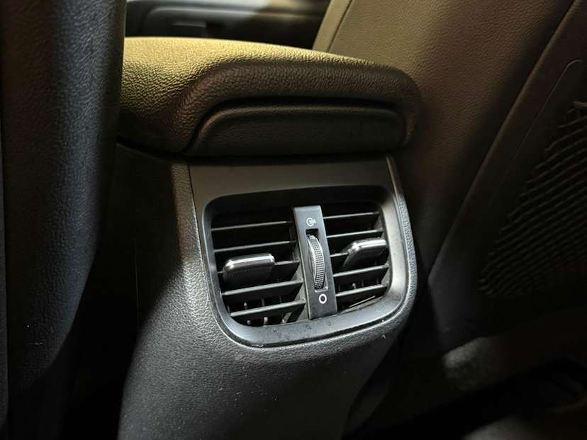 Foto do veículo KIA CERATO  FF SX2.0 AT 2020 85.588 KM 88.900,00