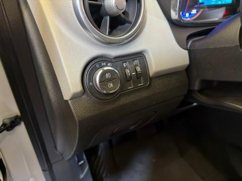 Foto do veículo CHEVROLET TRACKER  1.8 MPFI LTZ 4X2 16V FLEX 4P AUT 2014 127.034 KM 68.900,00