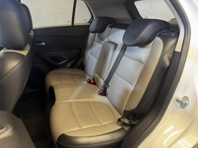 Foto do veículo CHEVROLET TRACKER  1.8 MPFI LTZ 4X2 16V FLEX 4P AUT 2014 127.034 KM 68.900,00
