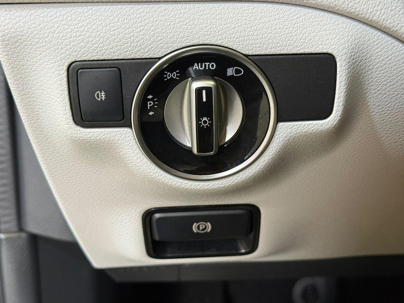 Foto do veículo MERCEDES-BENZ GLA 200 GLA200FF 2020 58.271 KM 129.900,00