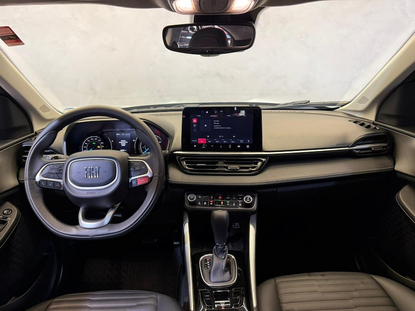 Foto do veículo FIAT FASTBACK  AUDACE 200 TB AUT (HÍBRIDO) 2025 15.500 KM 121.900,00