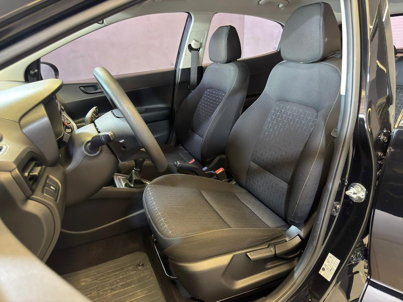 Foto do veículo HYUNDAI HB20  1.0 MT SENSE 2023 18.125 KM 68.900,00