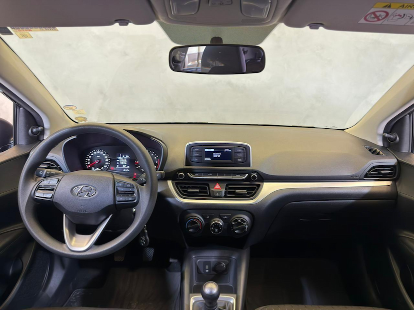 Foto do veículo HYUNDAI HB20  1.0 MT SENSE 2023 18.125 KM 68.900,00