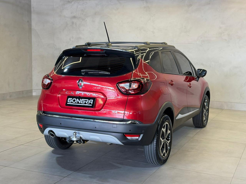 Foto do veículo RENAULT CAPTUR  ICONIC 1.3 TB 16V FLEX 5P AUT 2024 21.590 KM 116.900,00