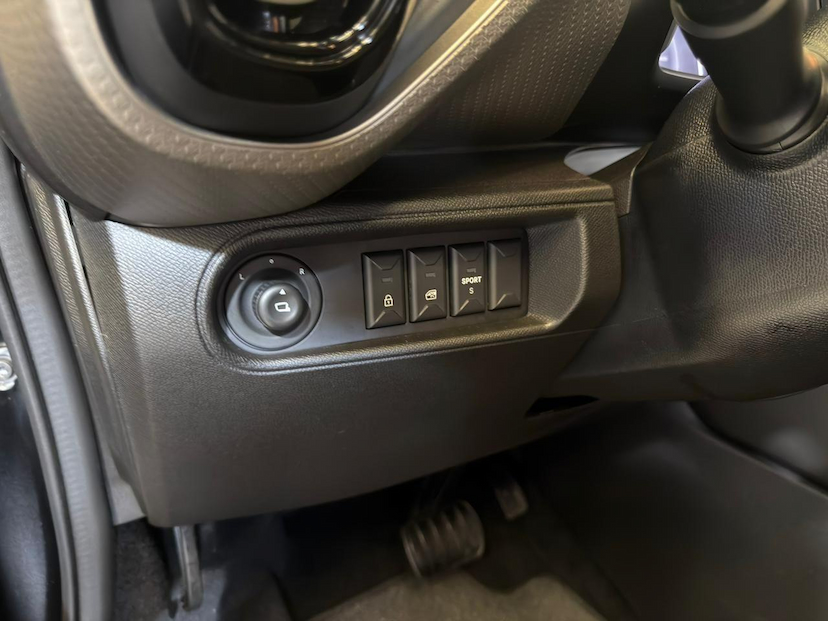 Foto do veículo CITROËN BASALT  FEEL 1.0 FLEX TB 200 5P AUT 2025 13.529 KM 98.900,00