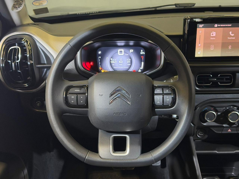 Foto do veículo CITROËN BASALT  FEEL 1.0 FLEX TB 200 5P AUT 2025 13.529 KM 98.900,00