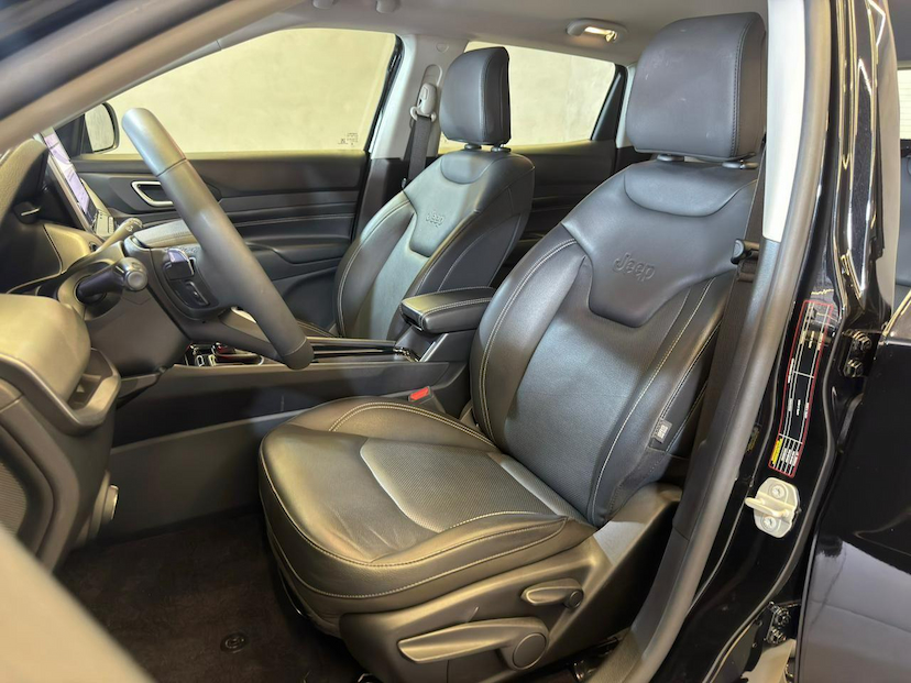 Foto do veículo JEEP COMPASS  LONGITUDE T270 TURBO FLEX AUT. 2025 18.005 KM 142.900,00