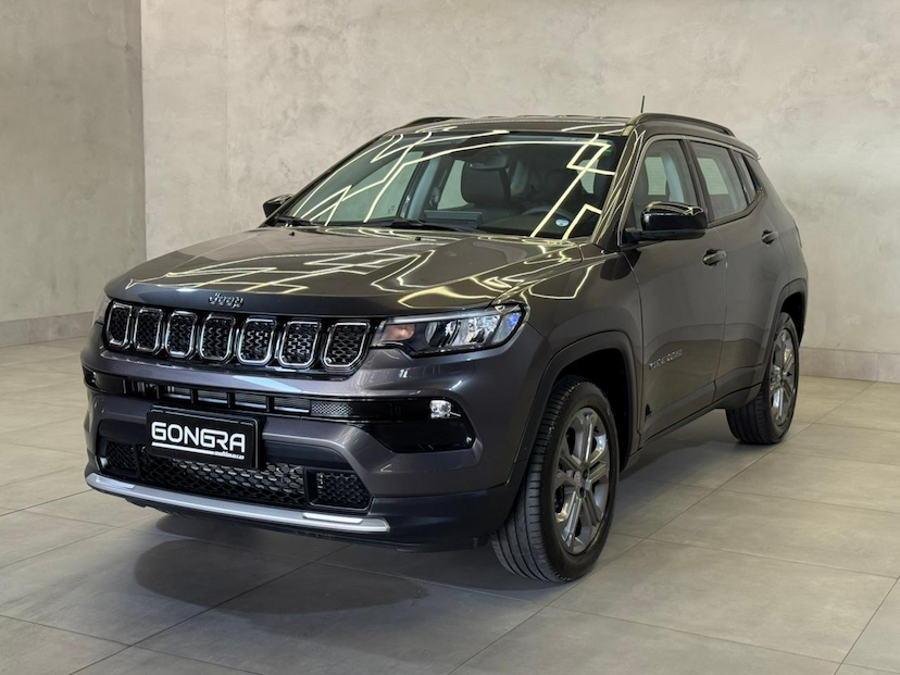 Foto do veículo JEEP COMPASS  LONG TF 2024 22.847 KM 141.900,00