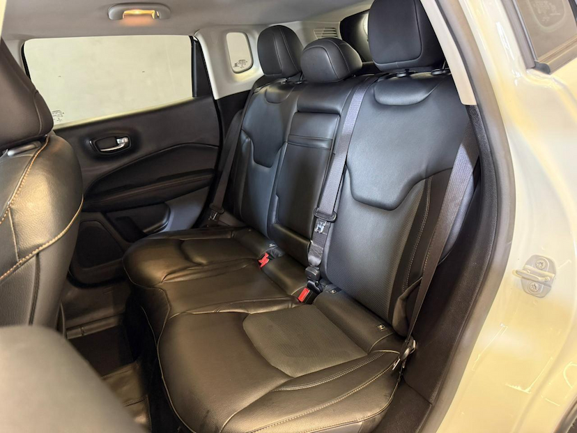 Foto do veículo JEEP COMPASS  LIMITED D 2020 70.367 KM 118.900,00