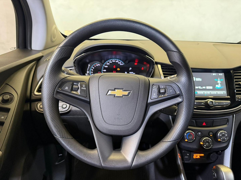 Foto do veículo CHEVROLET TRACKER  LT 1.4 TURBO 16V FLEX 4X2 AUT. 2018 81.552 KM 79.900,00
