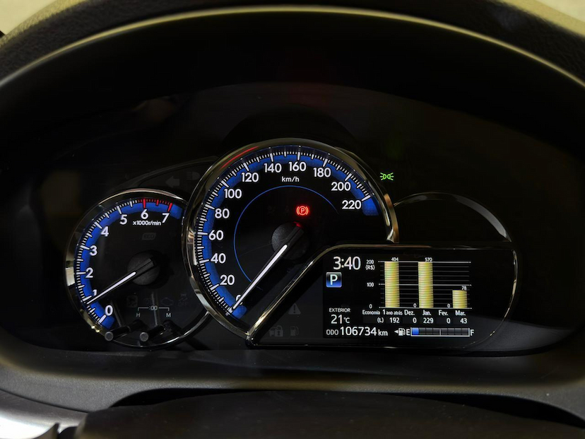 Foto do veículo TOYOTA YARIS  HB XS 15 AT 2019 106.470 KM 79.900,00