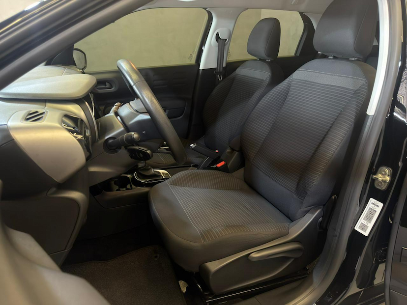 Foto do veículo CITROËN C4 CACTUS C4CACTUS FEEL A 2021 63.156 KM 74.900,00