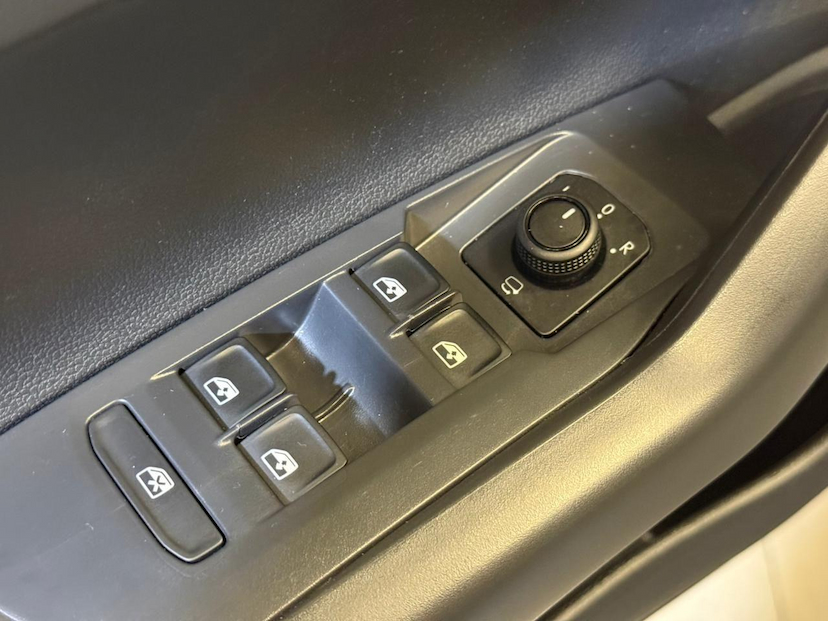 Foto do veículo VOLKSWAGEN NIVUS  HL TSI AD 2021 32.100 KM 111.900,00