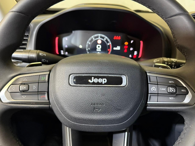 Foto do veículo JEEP RENEGADE  LGTD T270 2024 10.903 KM 118.900,00