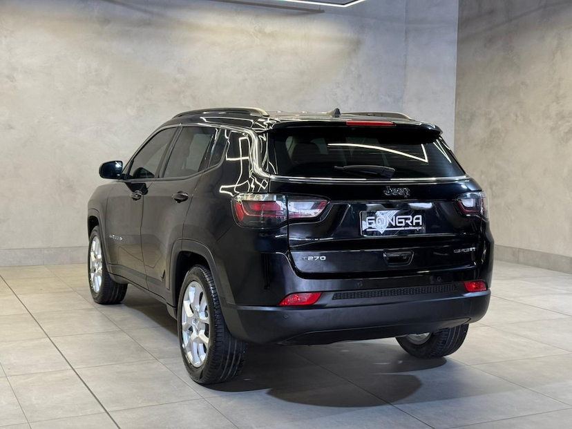 Foto do veículo JEEP COMPASS  SPORT TF 2022 28.078 KM 118.900,00