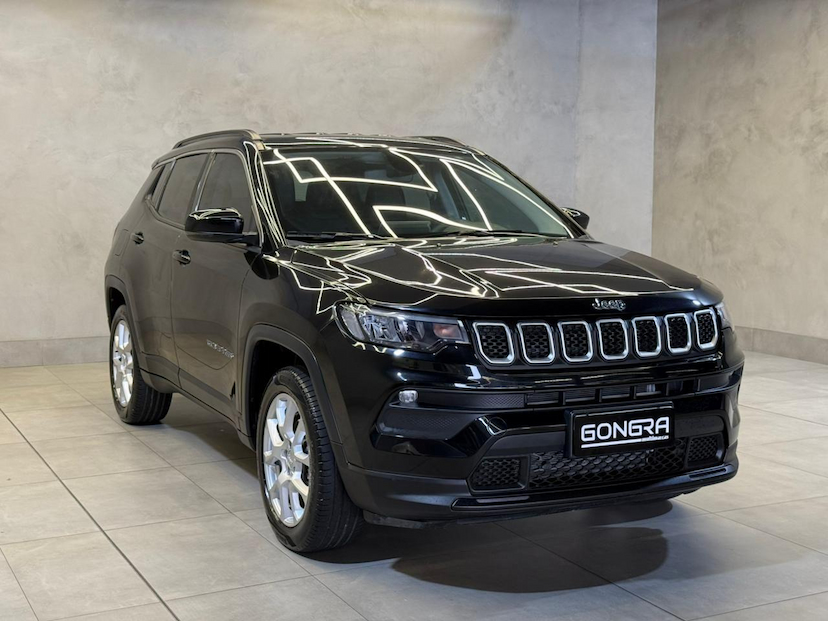 Foto do veículo JEEP COMPASS  SPORT TF 2022 28.078 KM 118.900,00
