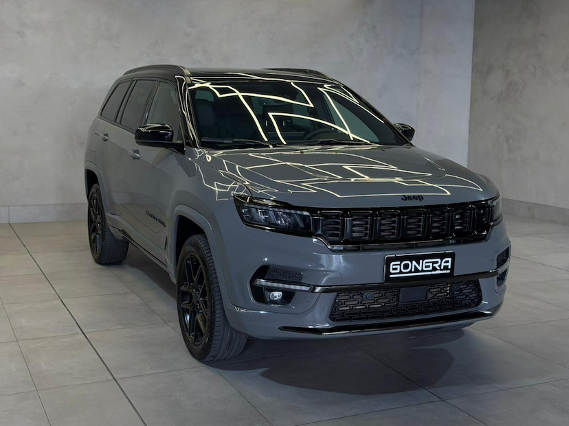 Foto do veículo JEEP COMMANDER  BLACK HURRICANE 2.0 4X4 TB AUT 2025 15.216 KM 229.900,00