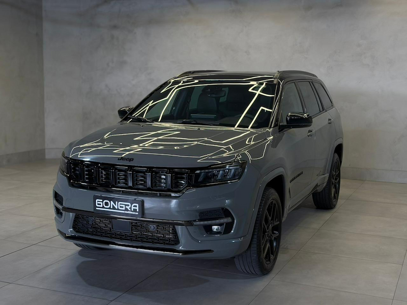 Foto do veículo JEEP COMMANDER  BLACK HURRICANE 2.0 4X4 TB AUT 2025 15.216 KM 229.900,00