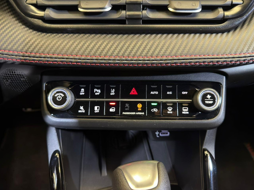 Foto do veículo FIAT FASTBACK  ABARTH 270 2025 1.061 KM 145.900,00