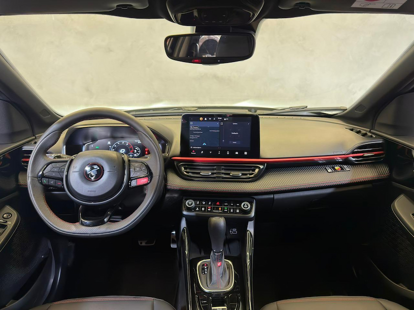 Foto do veículo FIAT FASTBACK  ABARTH 270 2025 1.061 KM 145.900,00