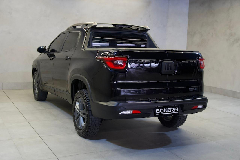 Foto do veículo FIAT TORO  BLACKJACK MULTIAIR 2.4 16V AT9 FLEX 2019 41.965 KM 104.900,00