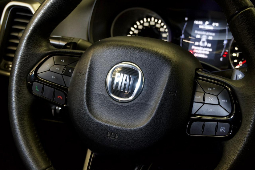 Foto do veículo FIAT TORO  BLACKJACK MULTIAIR 2.4 16V AT9 FLEX 2019 41.965 KM 104.900,00