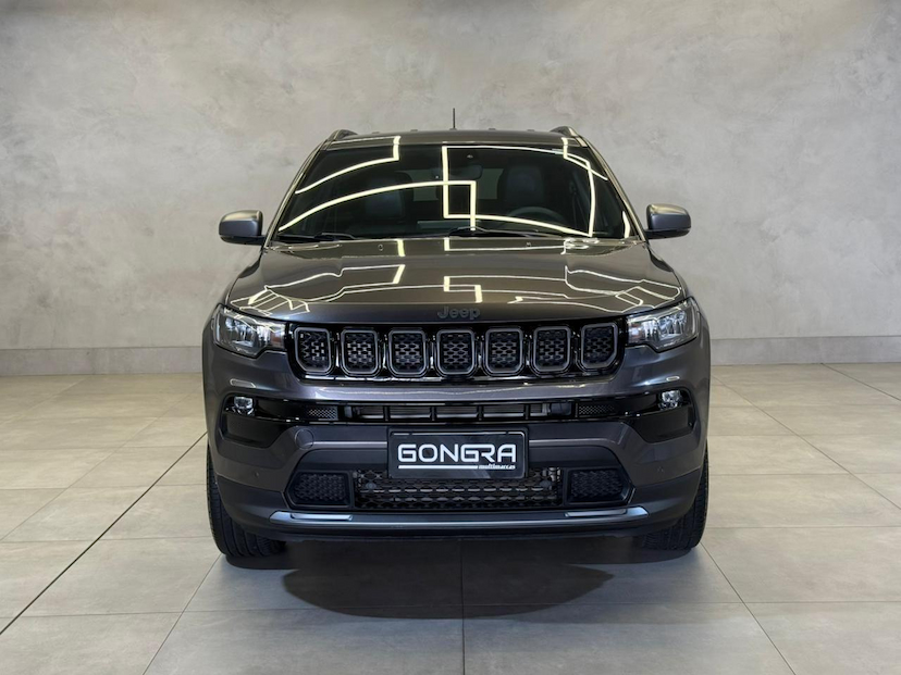 Foto do veículo JEEP COMPASS  LONG TF 2022 49.176 KM 126.900,00