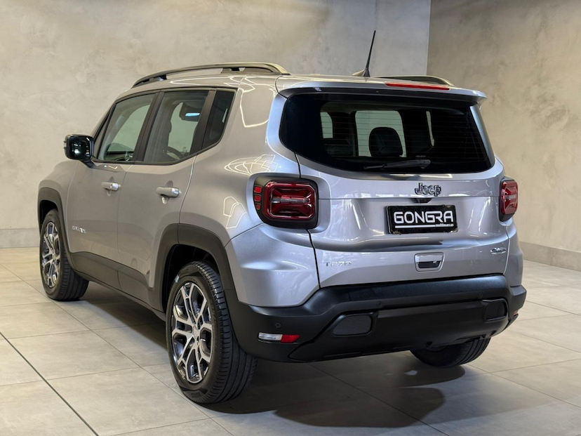 Foto do veículo JEEP RENEGADE  LGTD T270 2023 26.240 KM 112.900,00