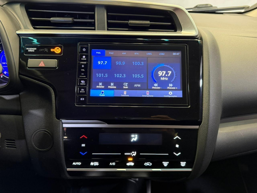 Foto do veículo HONDA FIT  EX CVT 2019 114.900 KM 83.900,00
