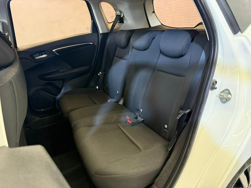 Foto do veículo HONDA FIT  EX CVT 2019 114.900 KM 83.900,00