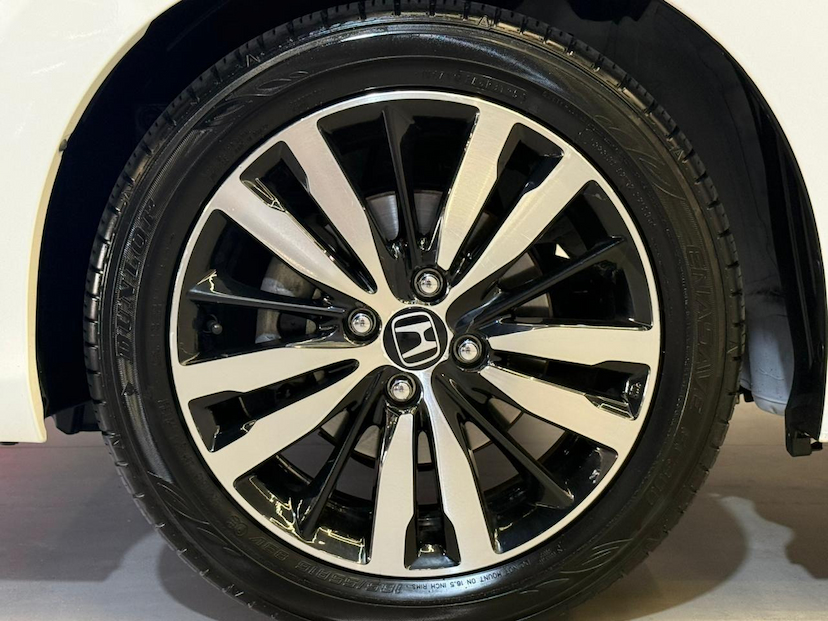 Foto do veículo HONDA FIT  EX CVT 2019 114.900 KM 83.900,00